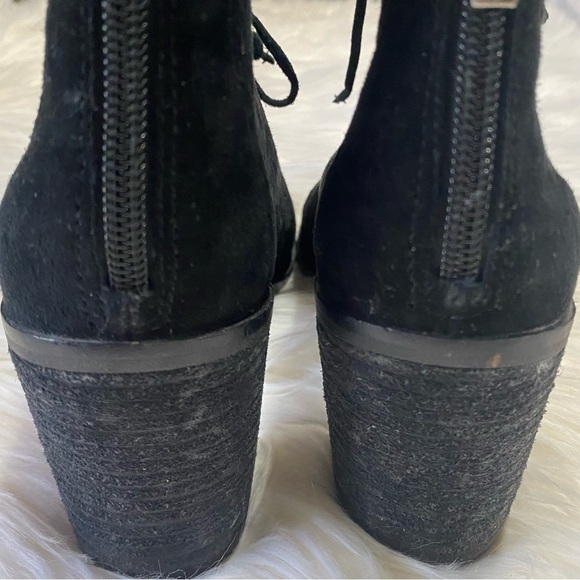 Vince Camuto‎ Trevan Black Suede Perforated Lace Up Heeled Bootie 7.5 - Picture 9 of 11